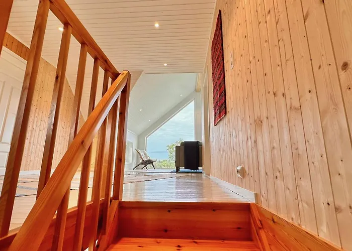 Peaceful Wildlife House