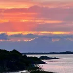 Peaceful Wildlife House Casa vacanze Bostad